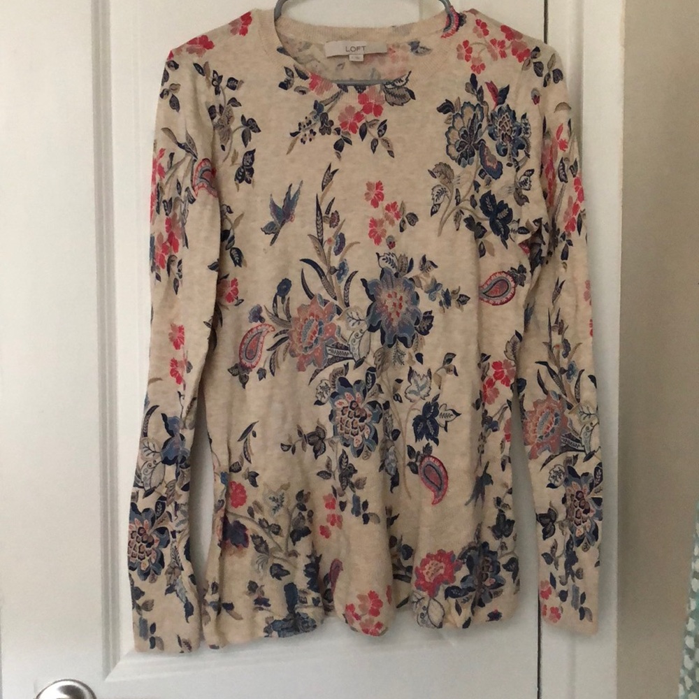 NWOT LOFT floral sweater